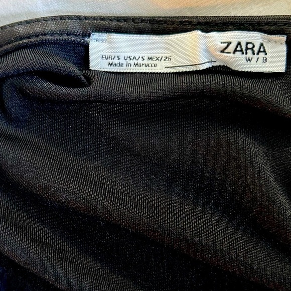 ZARA Size Small Oversized Faux Pearl As Focal Point - Picture 6 of 8